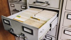 解散・清算　書類整理